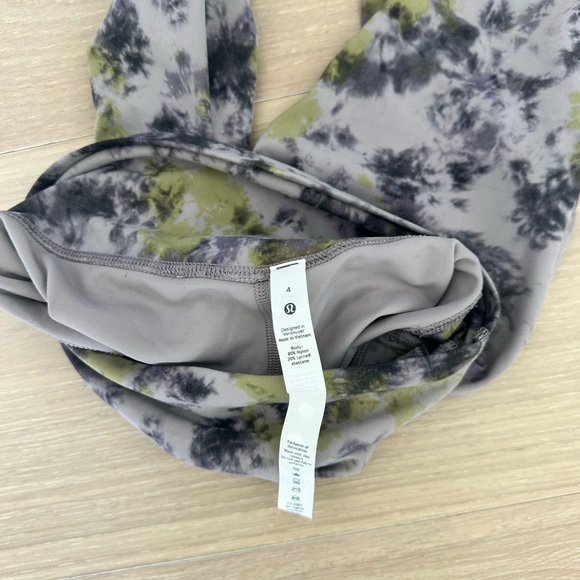 Lululemon align 25in size 4 - Picture 4 of 4